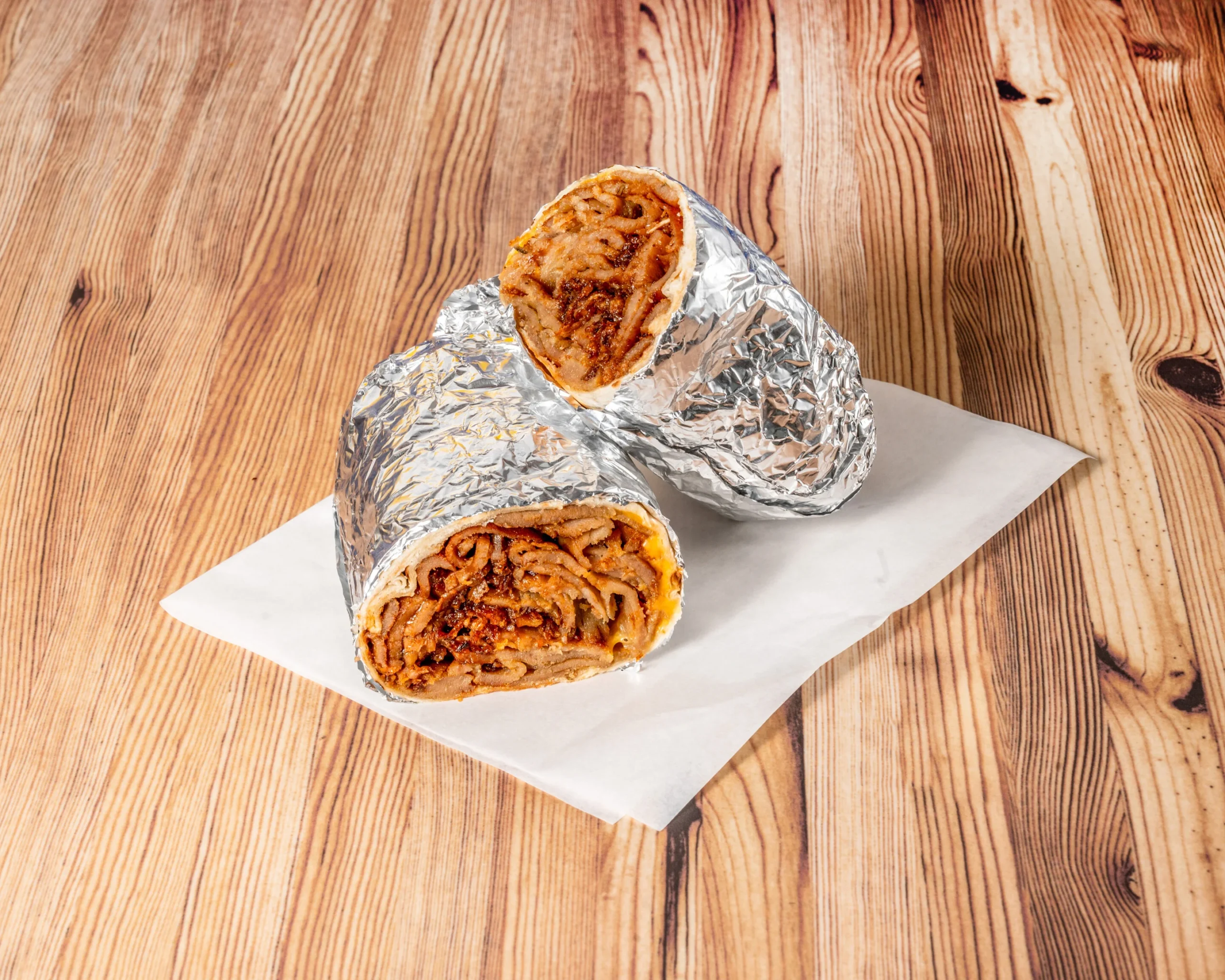 Roll con bebida, maridaje de kebab en Las Palmas